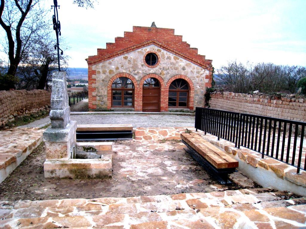 Casa Rural Patino Guest House Quintanas de Gormaz Exterior photo